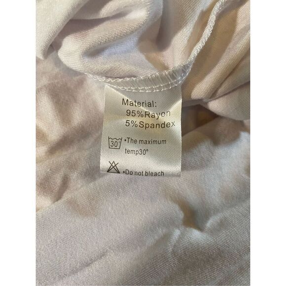 NWT Shijiali V-Neck Button Top - Picture 5 of 7